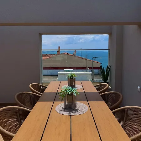 Petra Mare - Sea View Escape In شقة