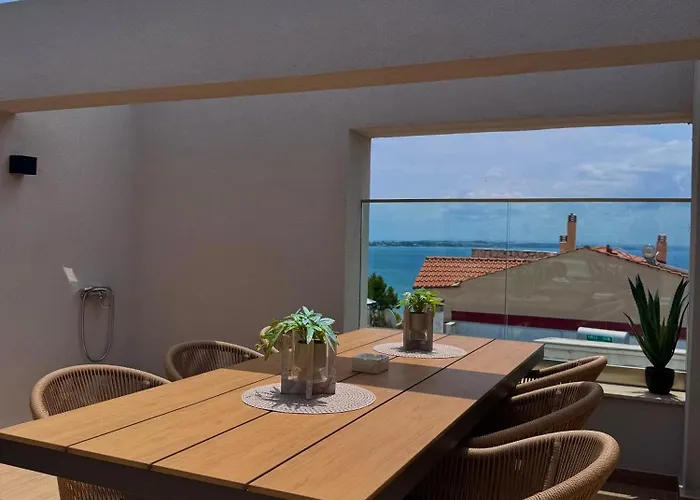 Petra Mare - Sea View Escape In Apartment