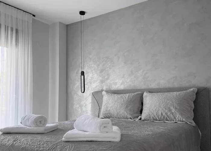 Petra Mare - Sea View Escape In Apartment